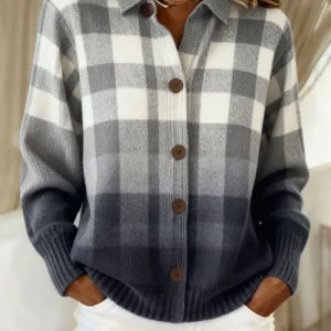 Agnes | Cárdigan de Cuadros Degradado Gris con Botones